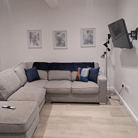 Modern Apartment With Sea Views Portrush Buitenkant foto