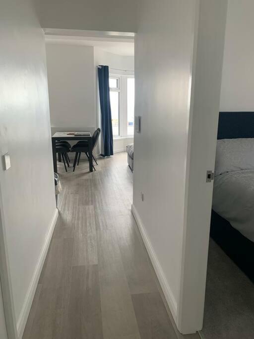Modern Apartment With Sea Views Portrush Buitenkant foto